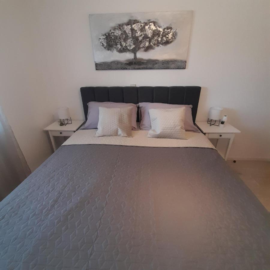 Apartments Filipovic บีโอกราดนาโมรู ภายนอก รูปภาพ