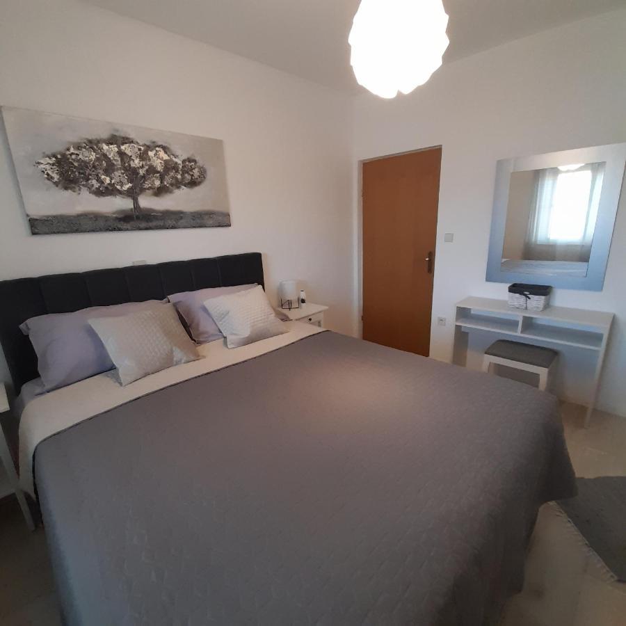 Apartments Filipovic บีโอกราดนาโมรู ภายนอก รูปภาพ