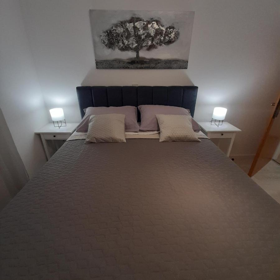 Apartments Filipovic บีโอกราดนาโมรู ภายนอก รูปภาพ