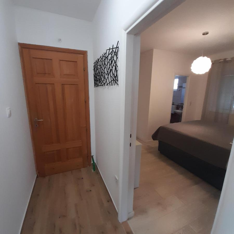 Apartments Filipovic บีโอกราดนาโมรู ภายนอก รูปภาพ